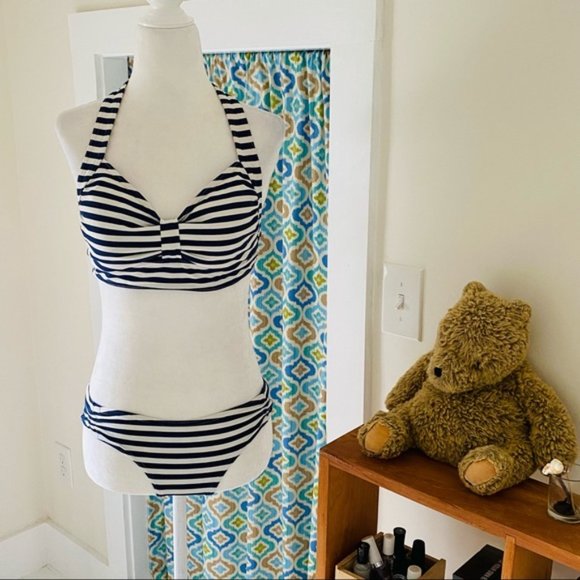Lands' End Retro-inspired navy blue and white striped bikini (size 6) - Picture 2 of 13